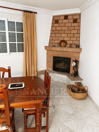 Casa en venta en La Paz en Alcalá de Guadaira
