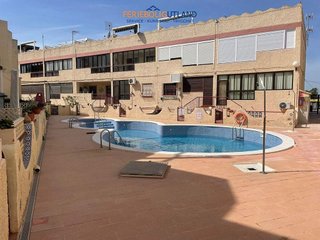 Chalet en venta en Urbanizaciones en Guardamar del Segura