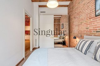 Piso en venta en El Camp de l'Arpa del Clot en Barcelona