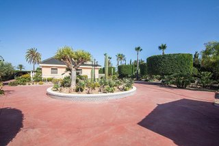 Chalet en venta en Perleta - Maitino en Elche