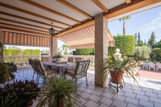 Chalet en venta en Perleta - Maitino en Elche