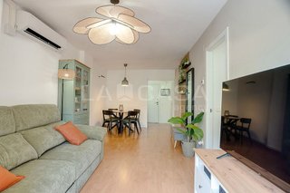 Piso en venta en La Verneda i la Pau en Barcelona