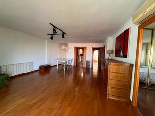 Piso en venta en Les Corts en Barcelona