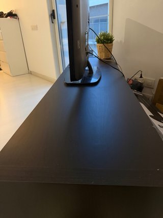 Mueble TV con 4 cajones incluidos