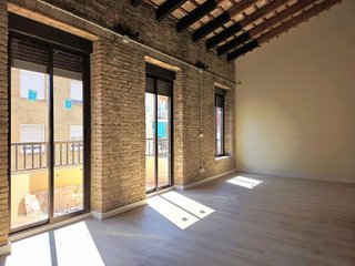 Ático en venta en El Castellar-L´Oliveral en Valencia