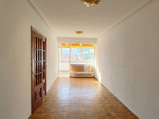 Piso en venta en Tineo