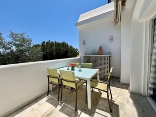 Piso en venta en Elviria en Marbella