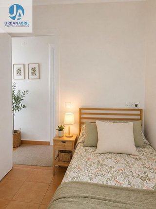 Piso en venta en Carolinas Bajas en Alicante