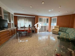 Piso en venta en Campoamor en Alicante