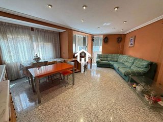 Piso en venta en Campoamor en Alicante