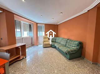 Piso en venta en Campoamor en Alicante