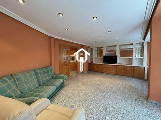 Piso en venta en Campoamor en Alicante