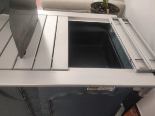 Armario de cocina plegable con fregadero