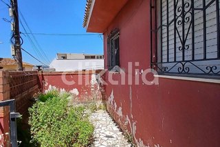 Chalet en venta en La Granja-La Colina-Los Pastores en Algeciras