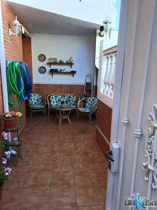 Casa adosada en venta en La Paz-Las Américas en Linares