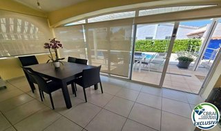 Chalet en venta en Empuriabrava en Castelló d´Empúries