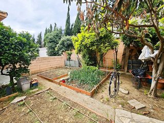 Chalet en venta en La Granja-La Colina-Los Pastores en Algeciras