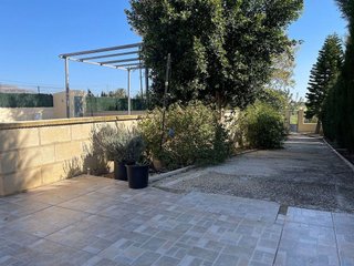 Chalet en venta en Albatera