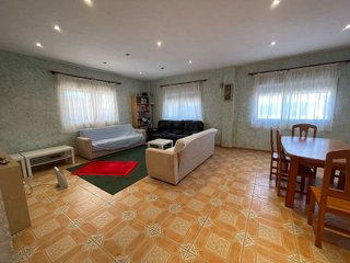 Chalet en venta en Albatera