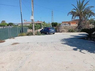 Chalet en venta en Las Bayas en Elche