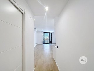 Piso en venta en El Raval en Barcelona