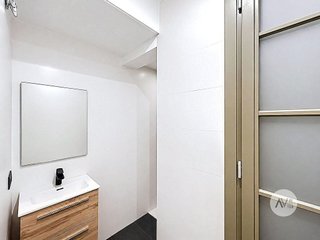 Piso en venta en El Raval en Barcelona