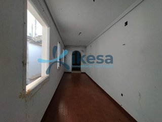 Chalet en venta en Bujalance