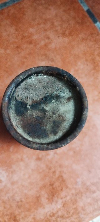 Antiguo bote de talco perfumado