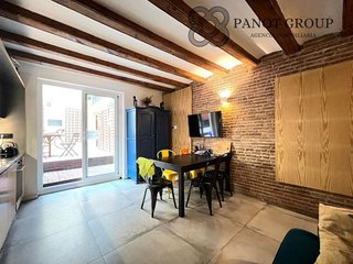 Piso en venta en El Raval en Barcelona