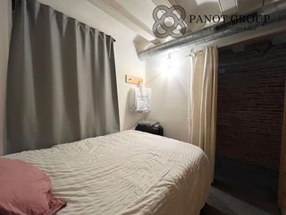Piso en venta en El Raval en Barcelona