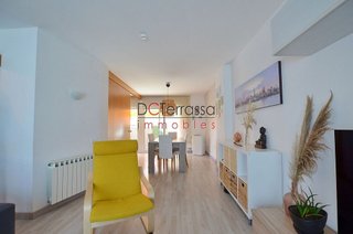 Casa adosada en venta en Viladecavalls