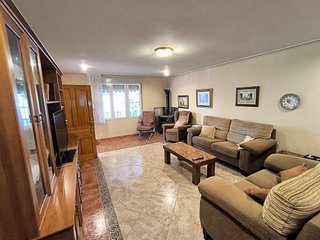 Chalet en venta en Yecla
