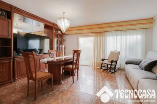 Casa adosada en venta en Roc Blanc en Terrassa