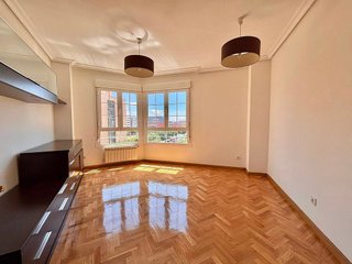 Piso en venta en Ensanche de Vallecas - Valdecarros en Madrid