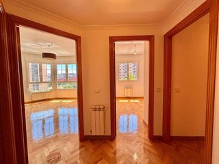 Piso en venta en Ensanche de Vallecas - Valdecarros en Madrid