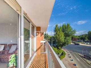 Piso en venta en Valderas - Los Castillos en Alcorcón