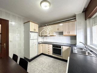 Piso en venta en Ares