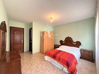 Piso en venta en Ares