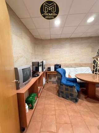 Piso en venta en Huelma
