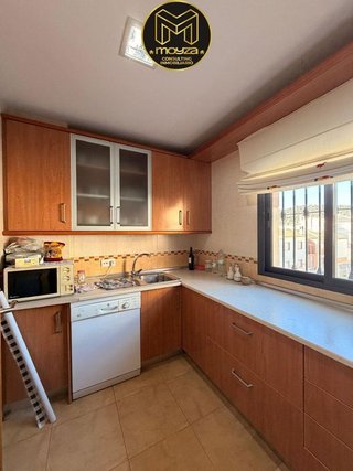 Piso en venta en Huelma