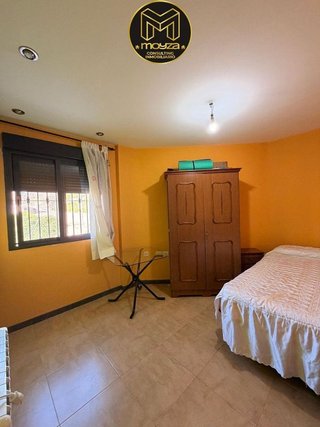 Piso en venta en Huelma