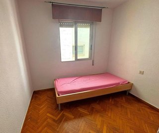 Piso en venta en Ensanche - Diputación en Alicante