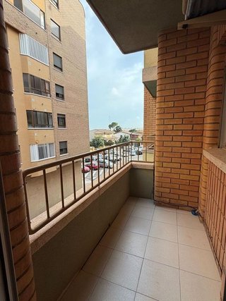 Piso en venta en Zona Piscinas en Burriana