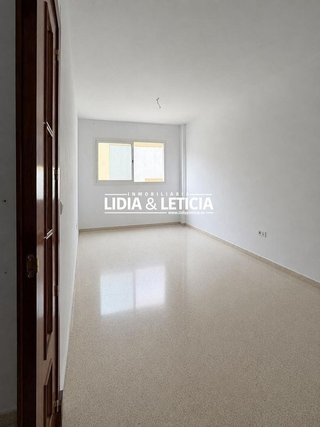 Piso en venta en La Paz en Alcalá de Guadaira
