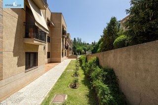 Piso en venta en Bola de Oro - Serrallo en Granada
