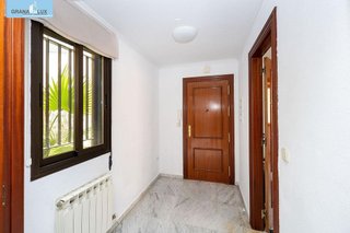 Piso en venta en Bola de Oro - Serrallo en Granada