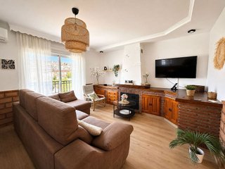 Casa adosada en venta en Puerto de la Torre - Atabal en Málaga