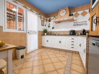 Casa adosada en venta en Puerto de la Torre - Atabal en Málaga