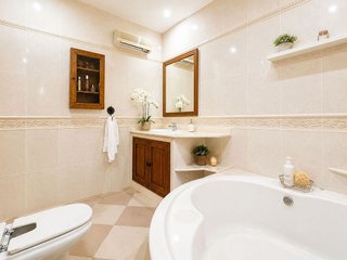 Casa adosada en venta en Puerto de la Torre - Atabal en Málaga
