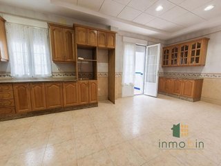 Casa adosada en venta en Don Benito
